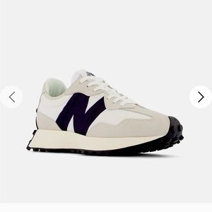 Women’s 327 colorway sea salt with white & black NWT, in box, never worn!